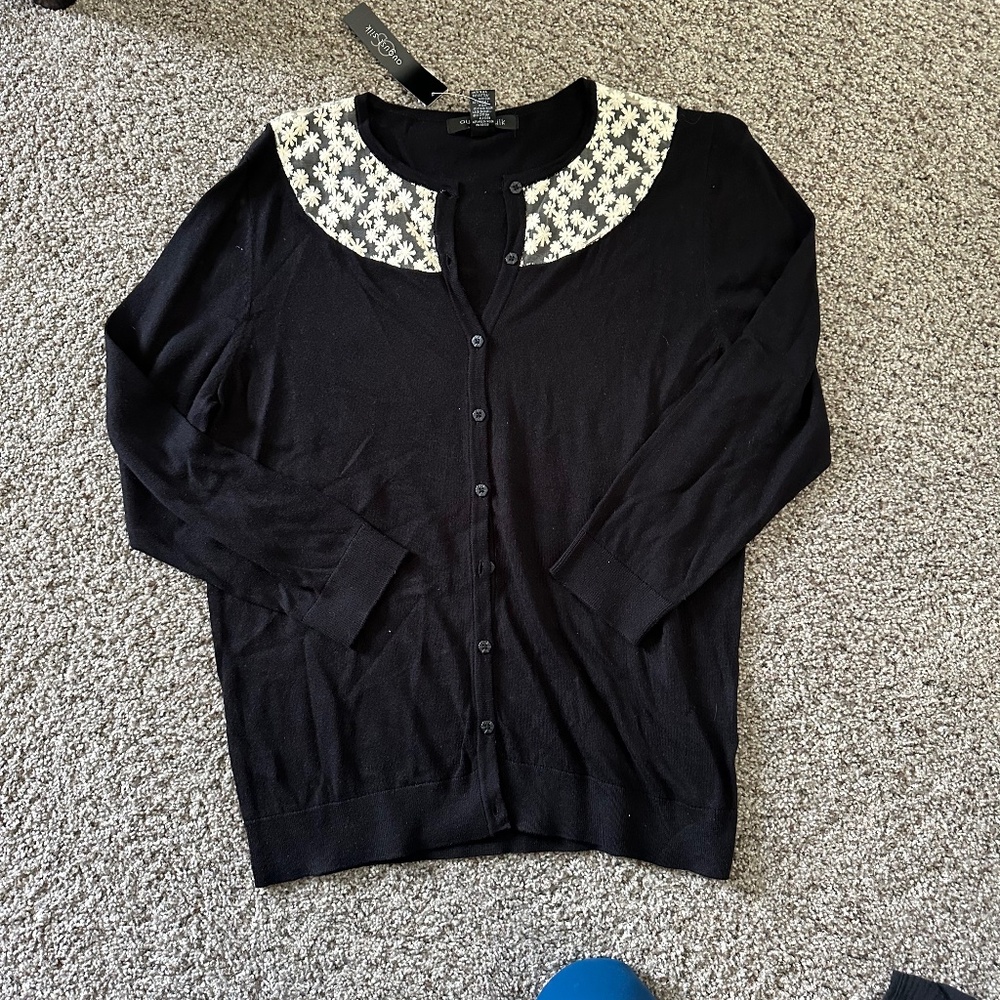 NWT August Silk cardigan sweater Large